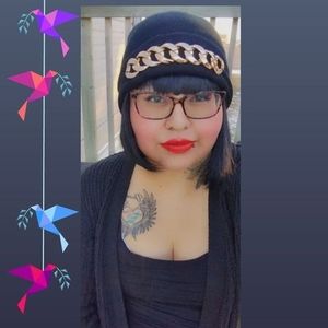 Meet your Posher, Amber